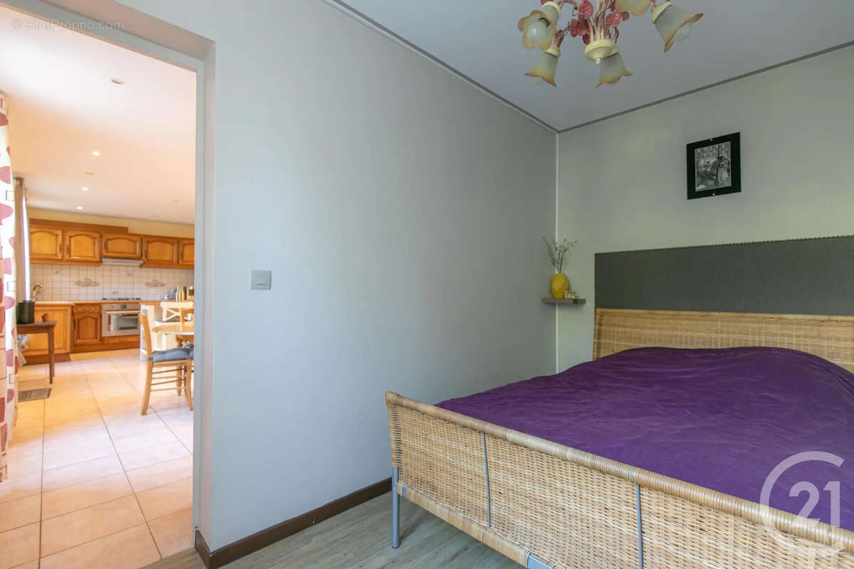 Maison à CHAMPIGNY-SUR-MARNE