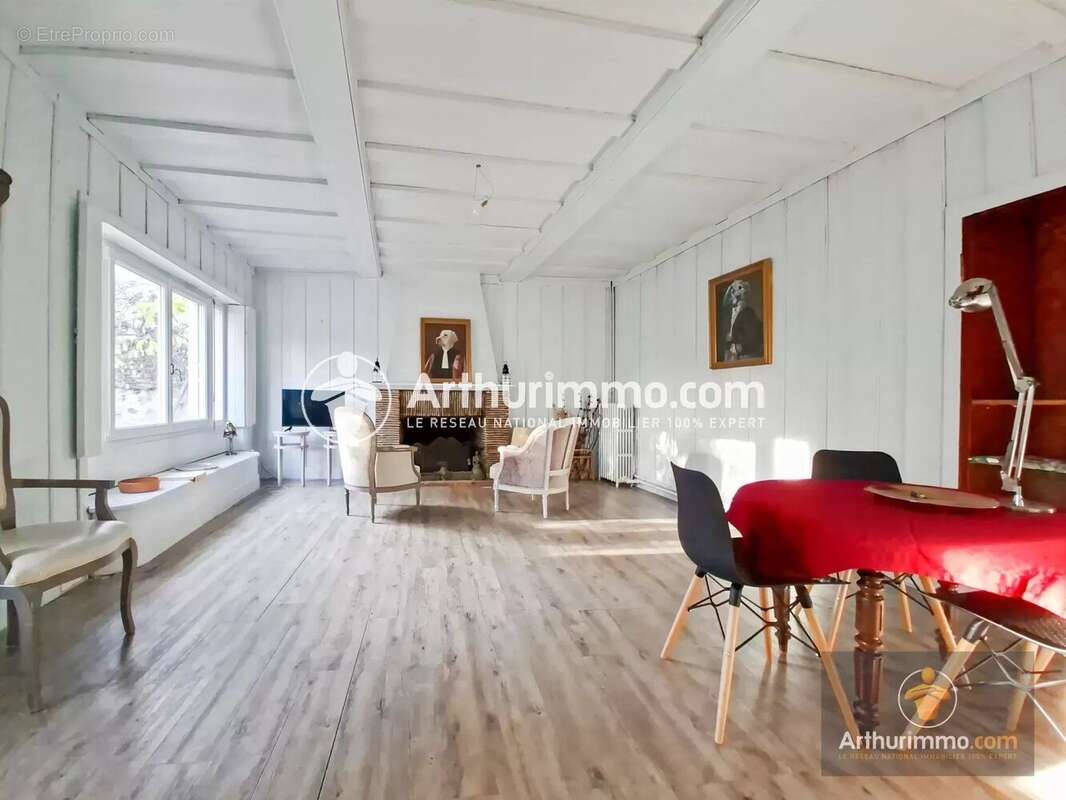 Maison à MORSANG-SUR-SEINE