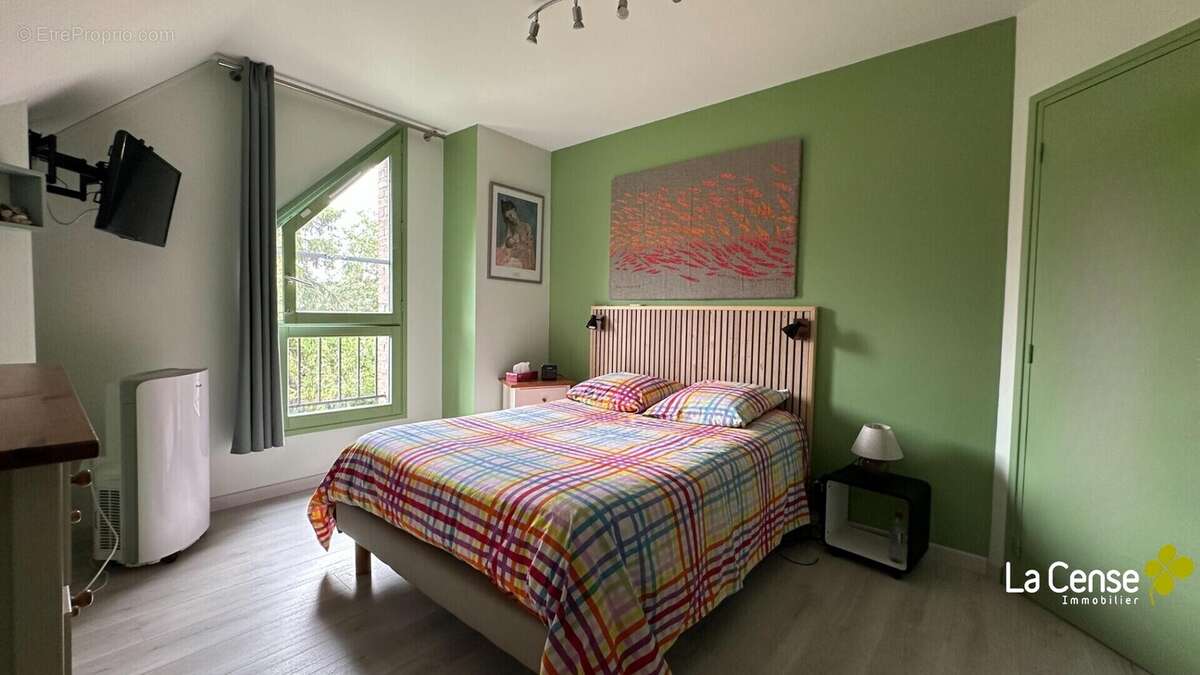 TRESSIN - Maison Familiale - 167m² habitables - photo 7