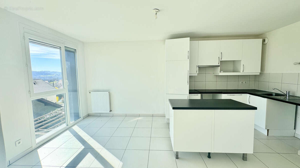 Appartement à LOVAGNY