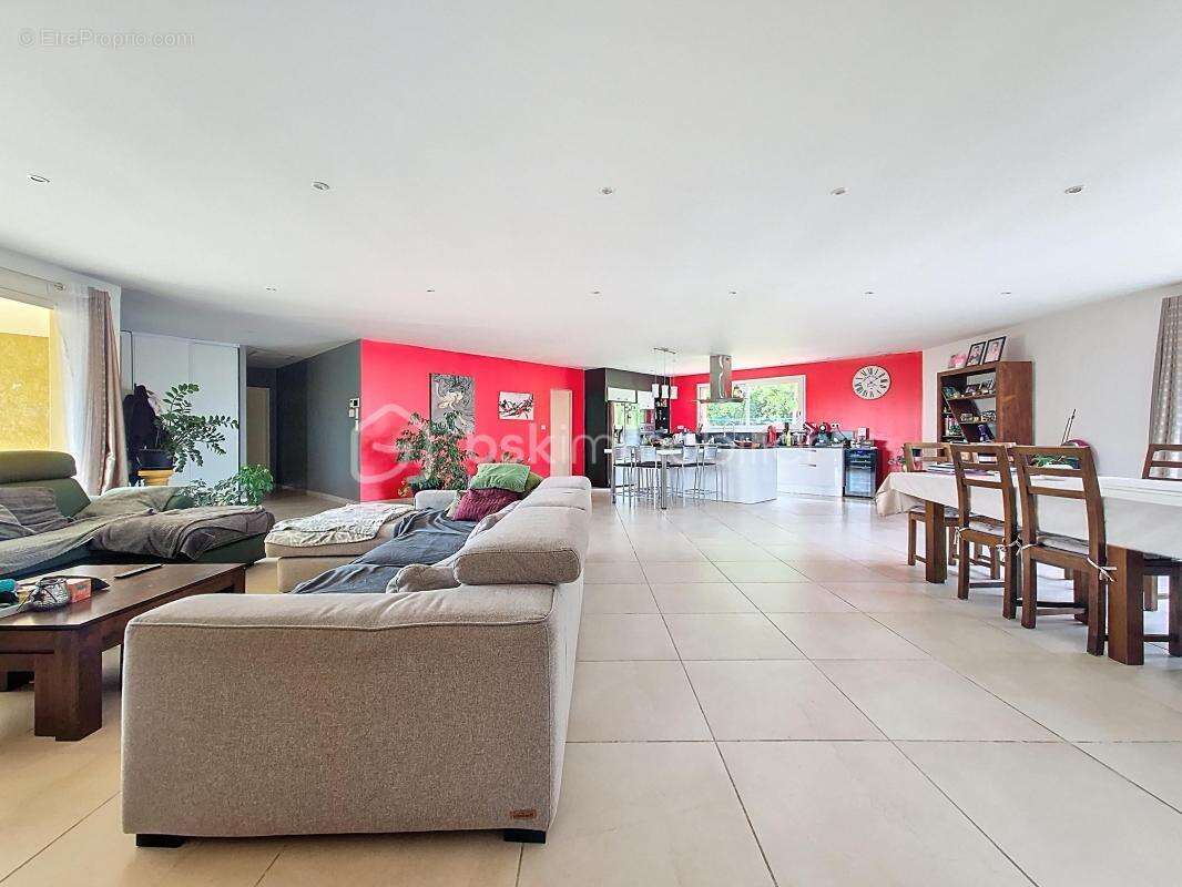 Villa contemporaine 216 m² avec piscine, suite parentale et espace professionnel – Bardigues - photo 6