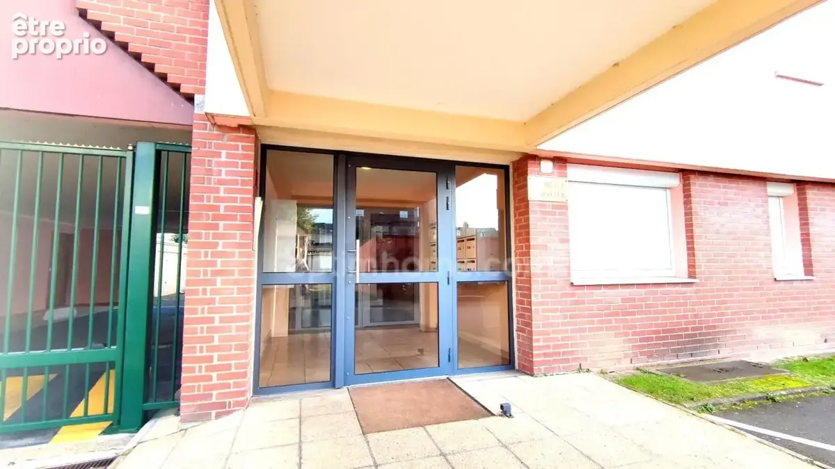 Appartement T2 lumineux plein sud avec parking – Rouen Saint-Clément - Commodités à pied - photo 13