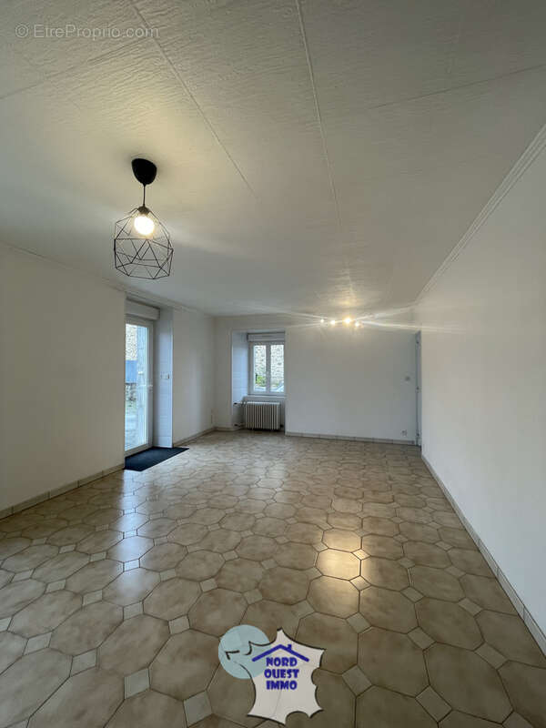 Appartement à OISSEAU