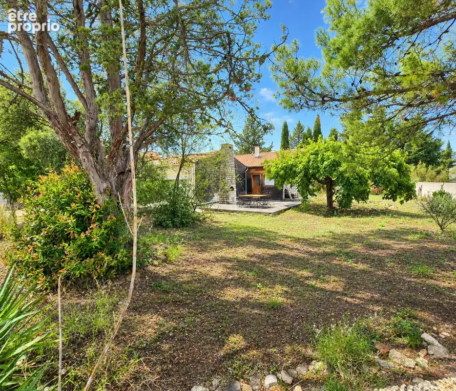 A vendre villa 4 chambres 850 m2 terrain - photo 2