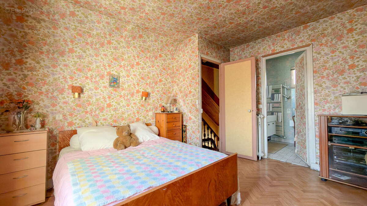 Maison à MONTGERON