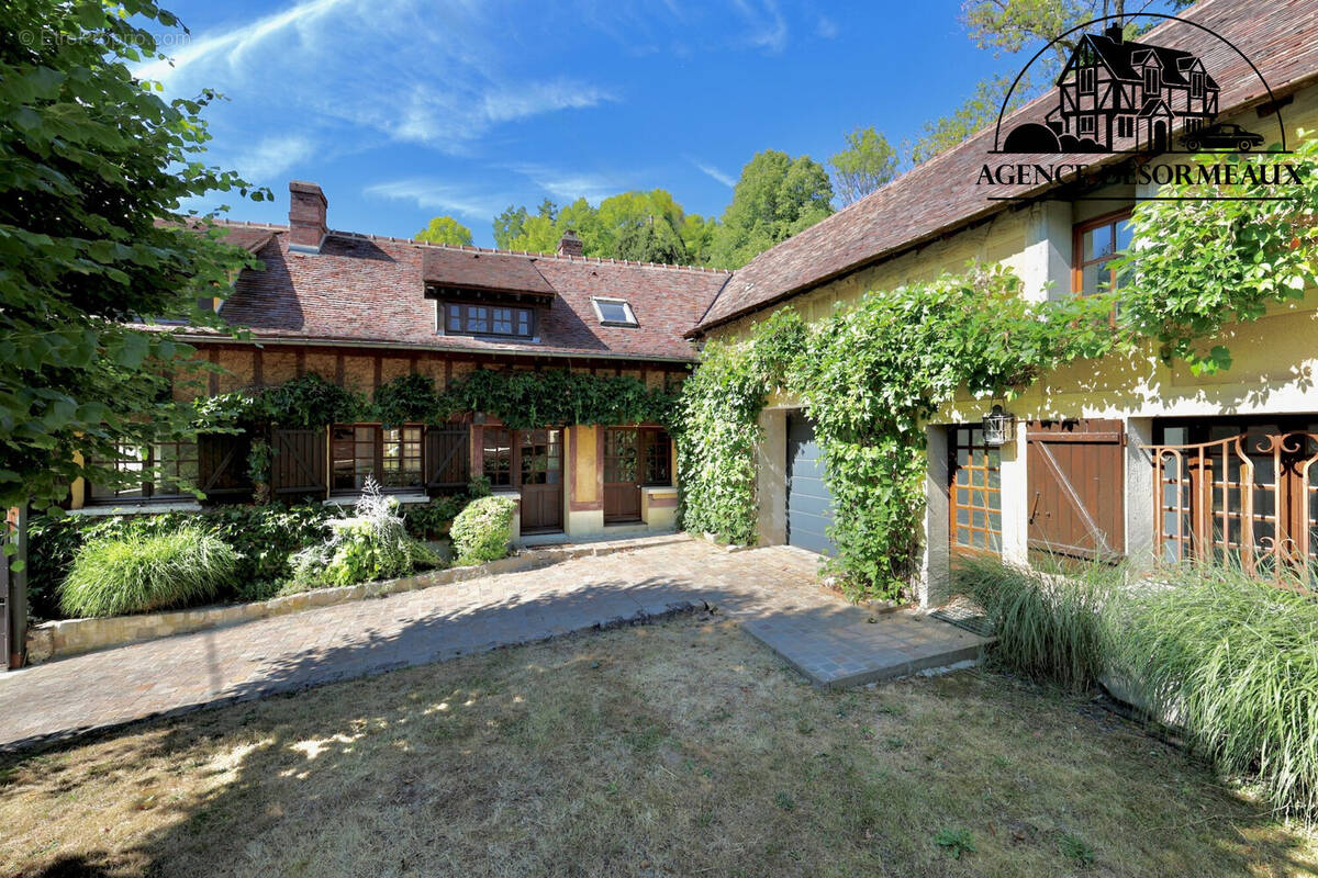 Maison à SOREL-MOUSSEL