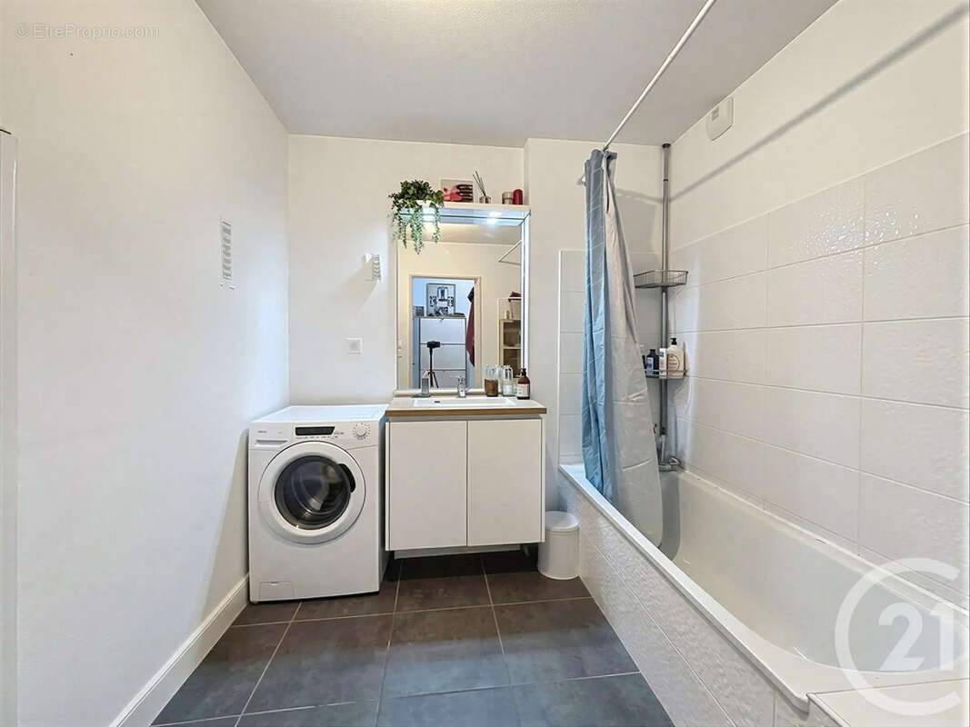 Appartement à CHASSE-SUR-RHONE