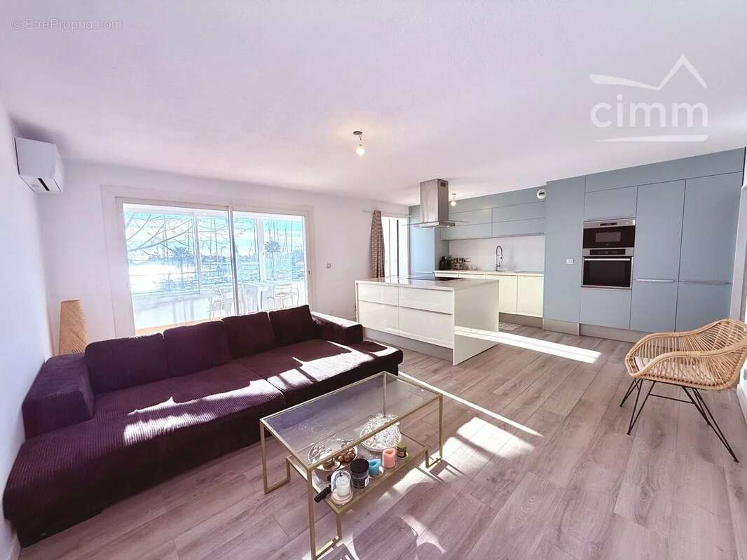 Maison à PORT-SAINT-LOUIS-DU-RHONE