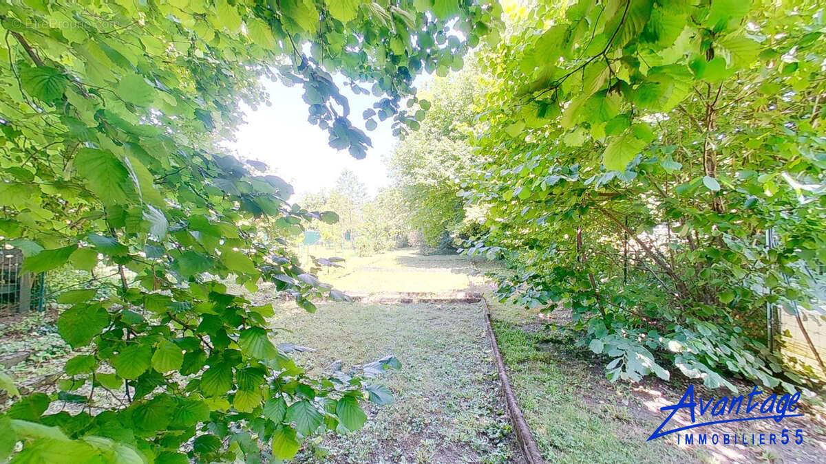 Maison à TRONVILLE-EN-BARROIS