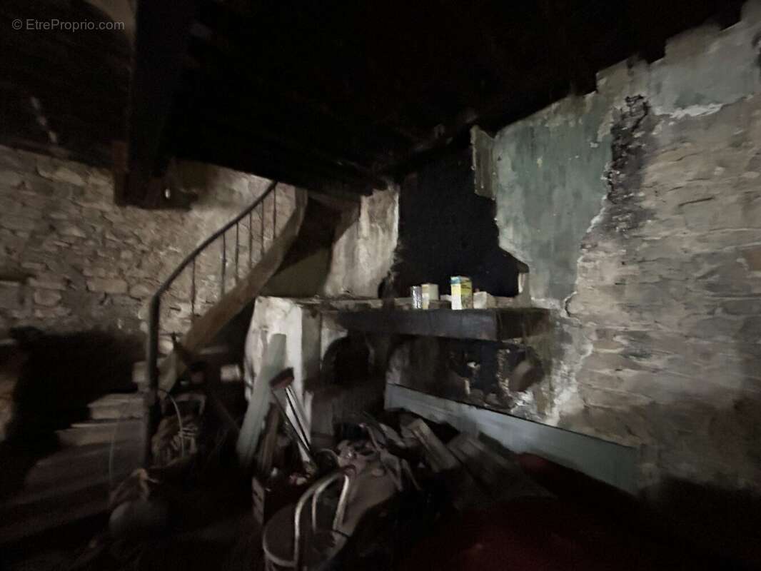 Maison à CASSAIGNES