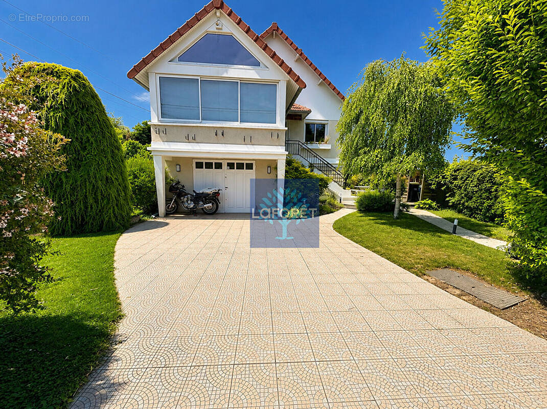 Maison à BRETIGNY-SUR-ORGE