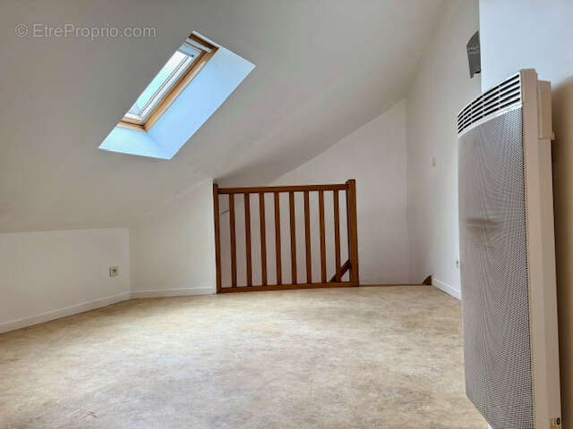 Appartement à NOZAY