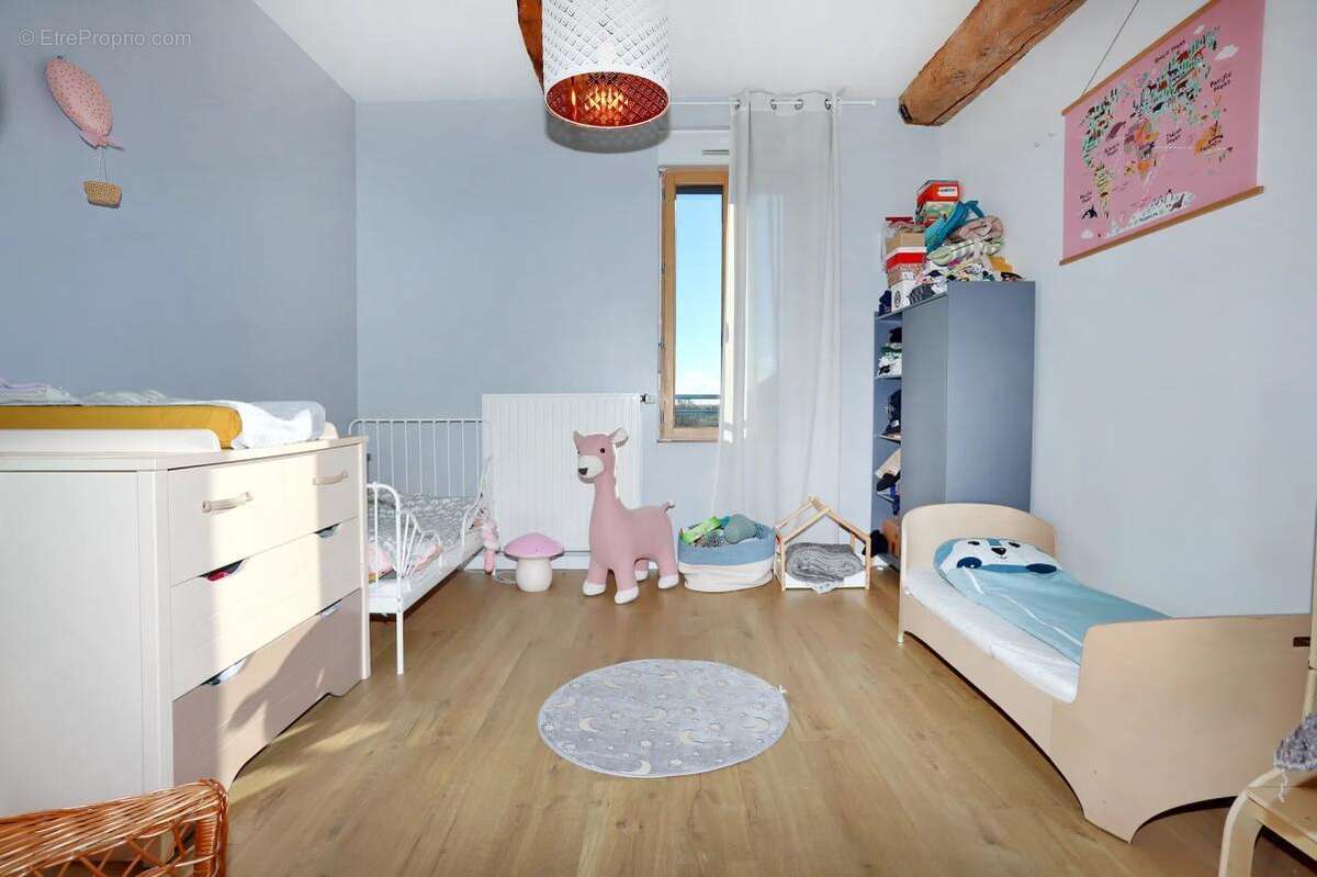 Appartement à MELESSE