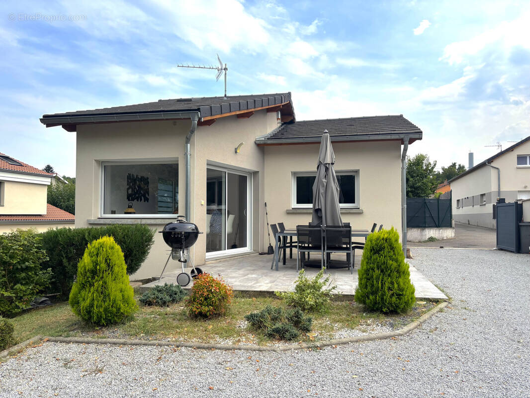 Maison à FRANCHEVILLE