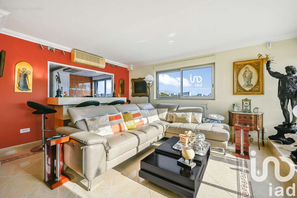 Photo 9 - Appartement à RUEIL-MALMAISON