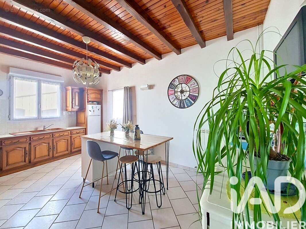 Photo 3 - Maison à MARENNES