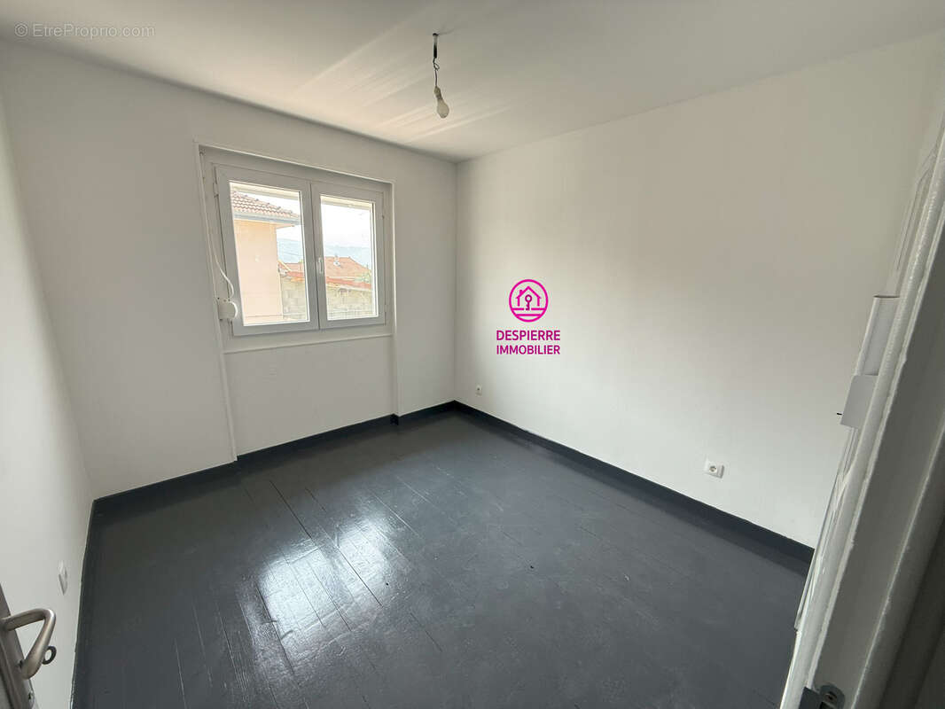 Maison à LE PEAGE-DE-ROUSSILLON