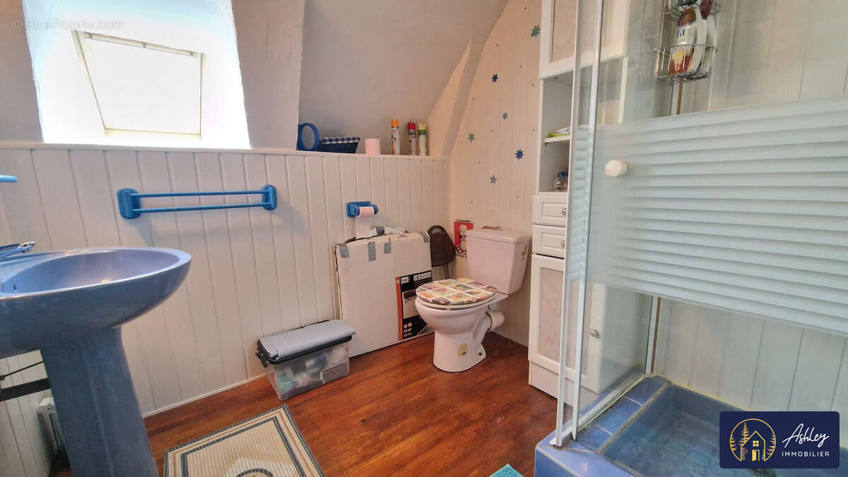 Maison 4 pièces Saint-Etienne-de-Chomeil - Maison à SAINT-ETIENNE-DE-CHOMEIL