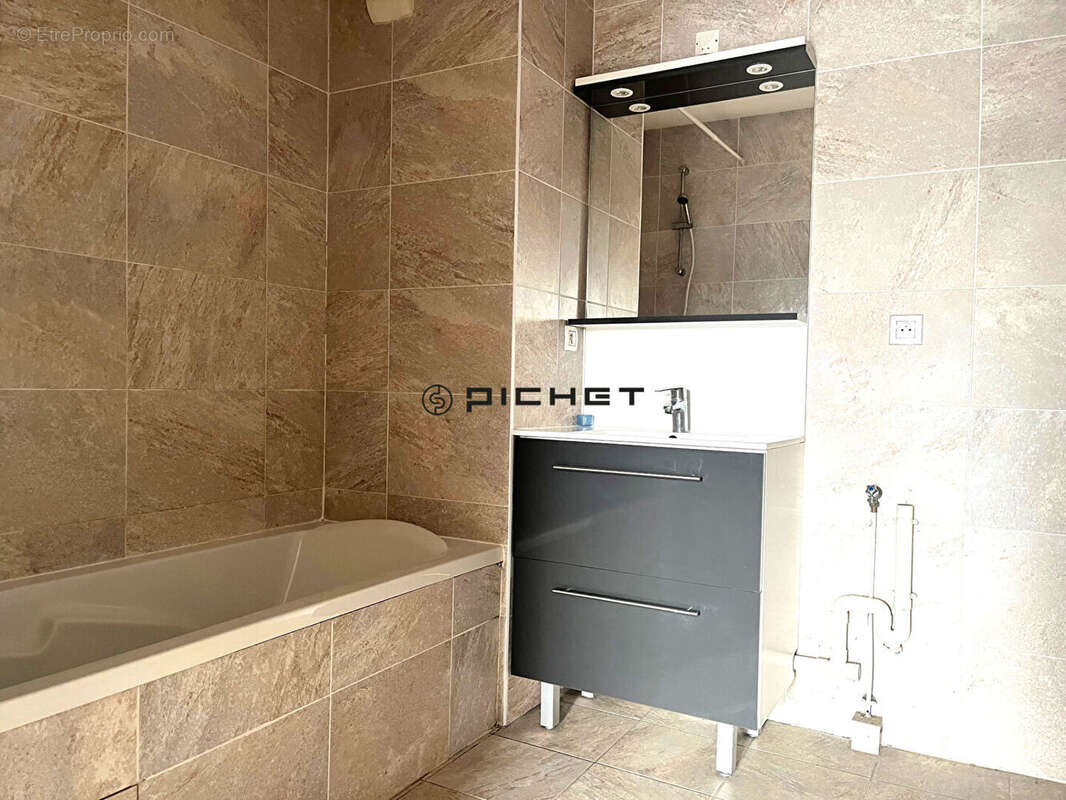 Appartement à LA TESTE-DE-BUCH