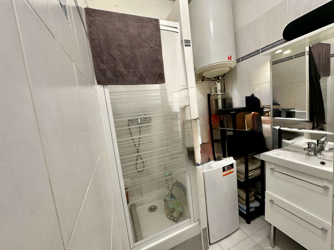 Appartement à SEPTEMES-LES-VALLONS