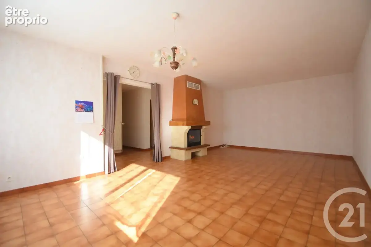 Maison 3 pièces 98 m² à vendre à Vichy (03200) - photo 2