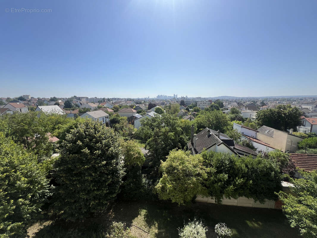 Appartement à HOUILLES
