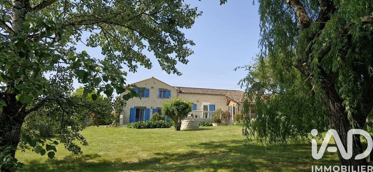 Photo 3 - Maison à PELLEGRUE