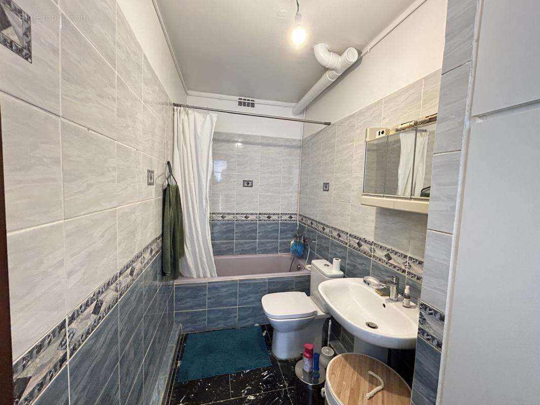 Appartement à POINTE-A-PITRE