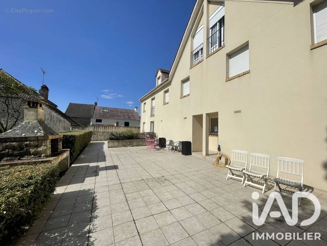 Photo 1 - Appartement à GOMETZ-LA-VILLE