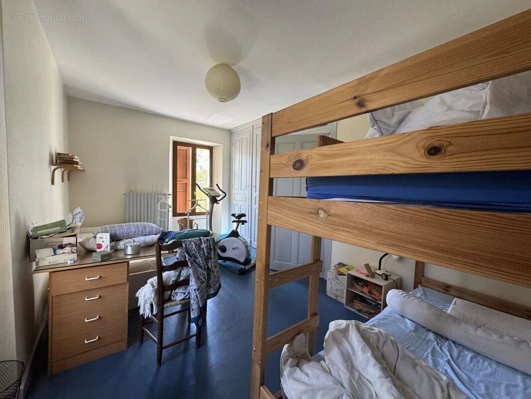 Maison à PIERRE-CHATEL