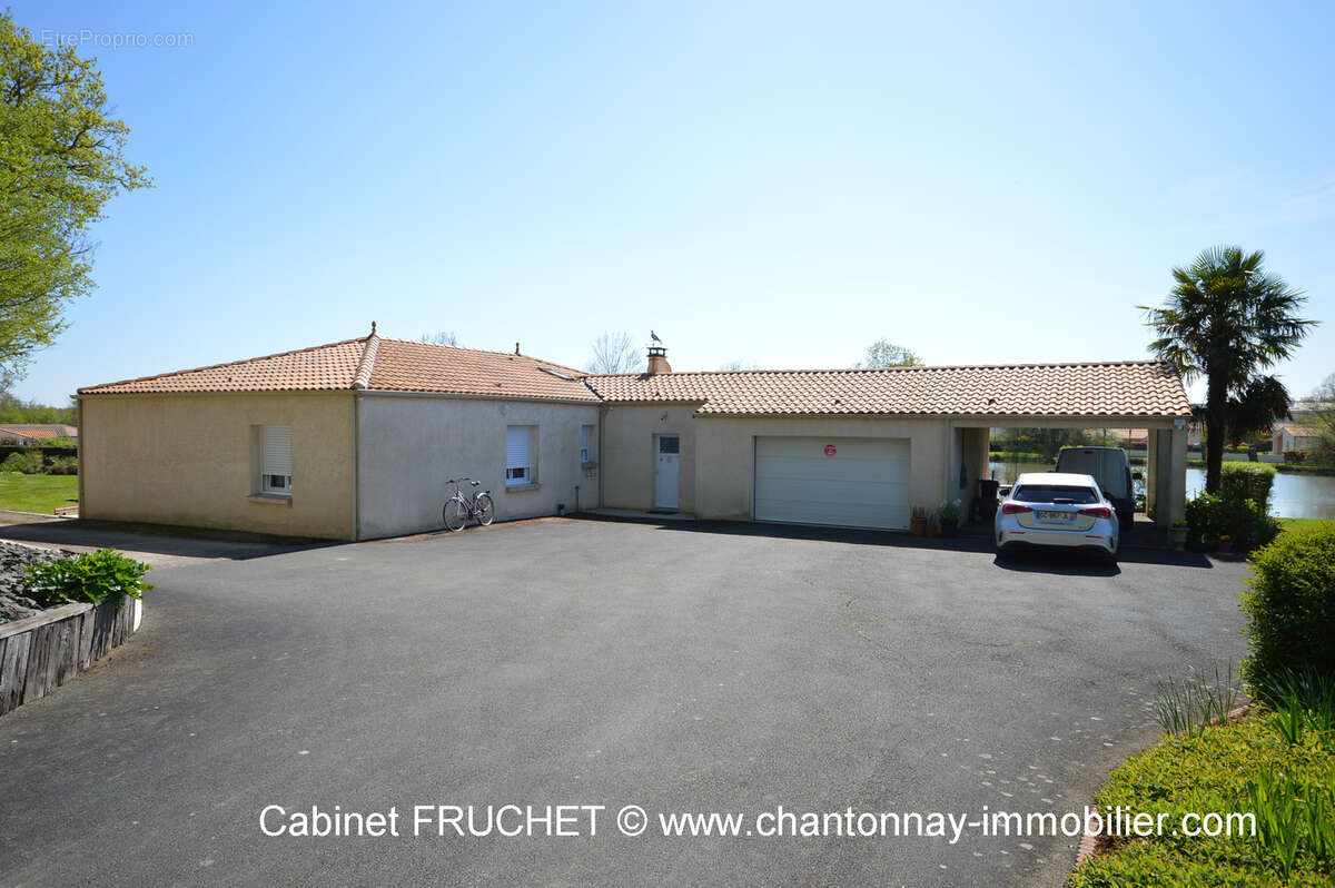 Maison à CHANTONNAY