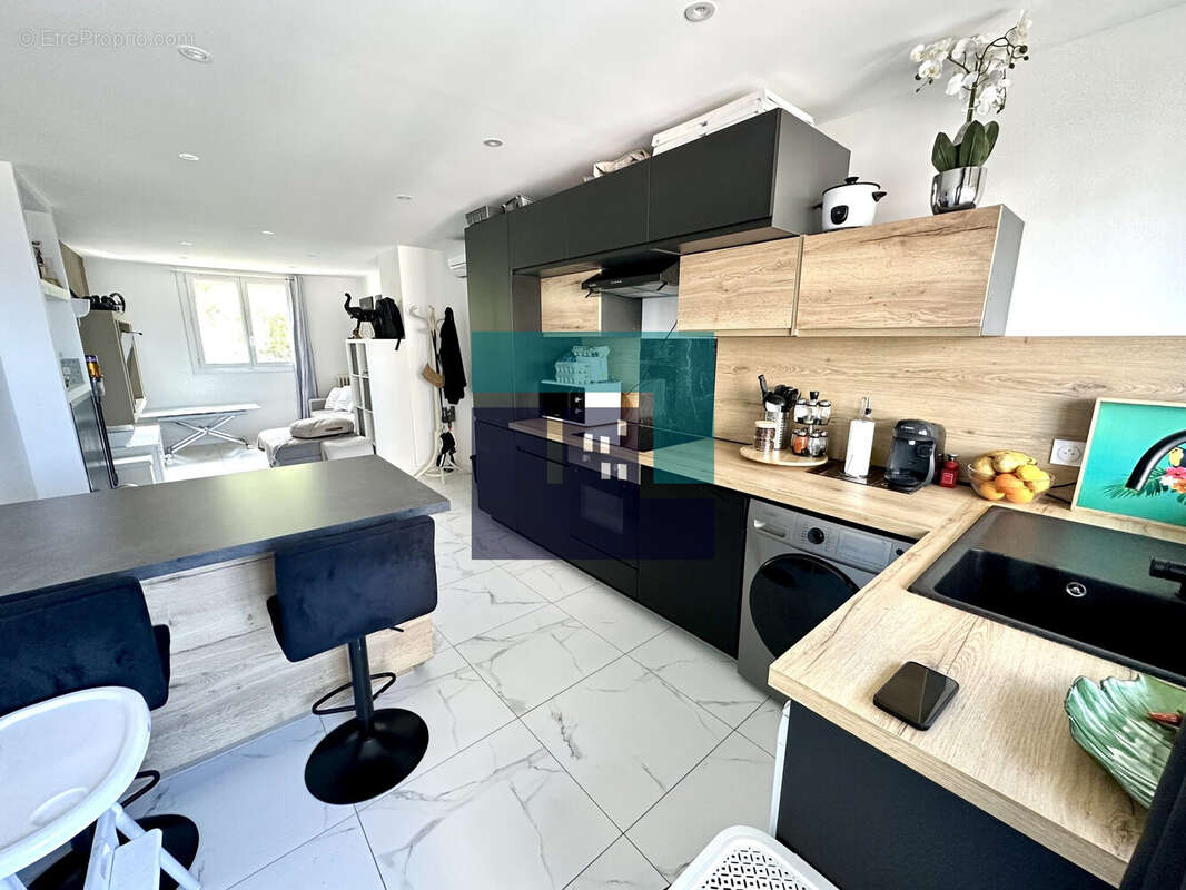 Appartement 65 m² à Sete  - photo 4