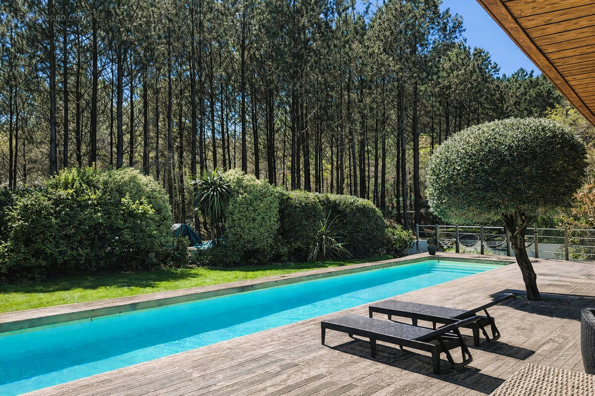 Maison à LE BOUSCAT