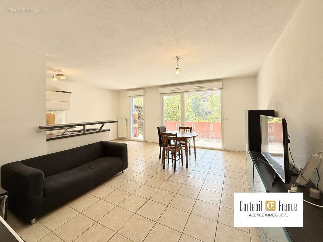 Appartement 70 m² à Cruseilles  - photo 6