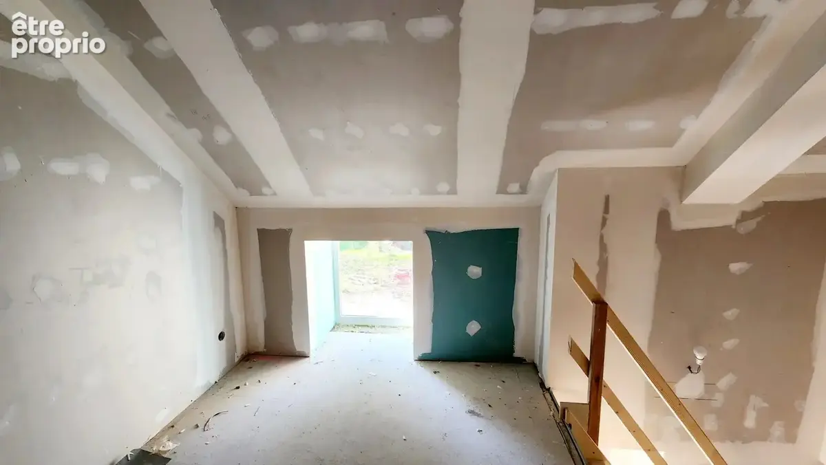Maison 3 chbres avec atelier et hangar - photo 6