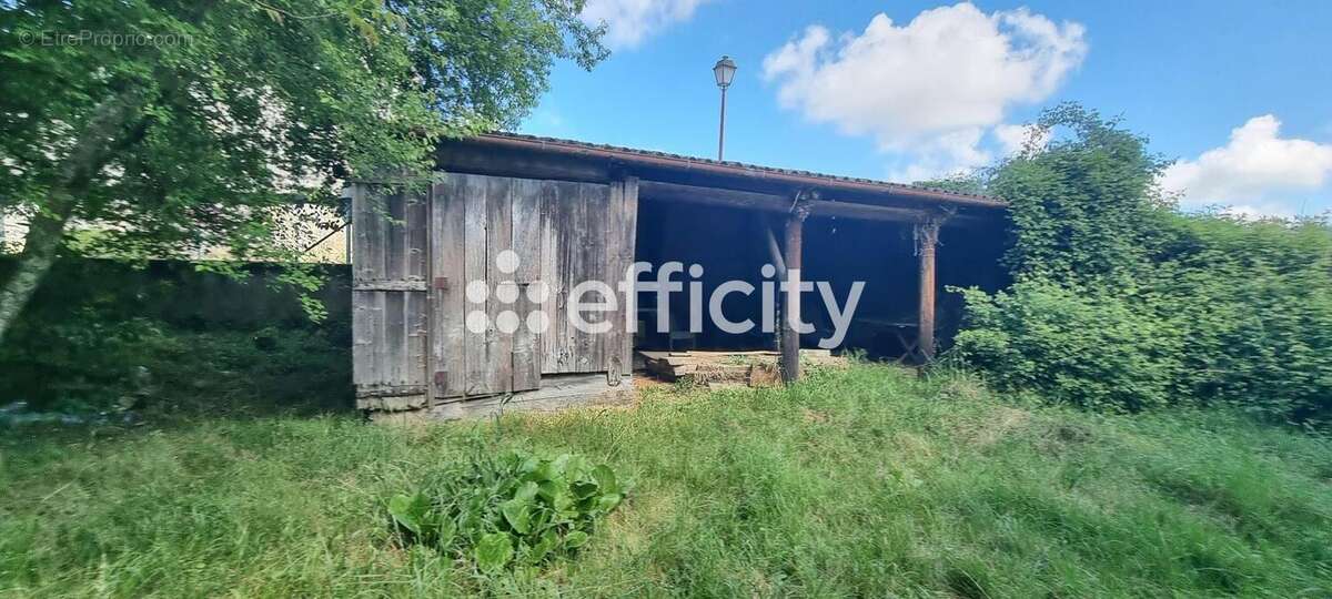 Maison à MAUPREVOIR