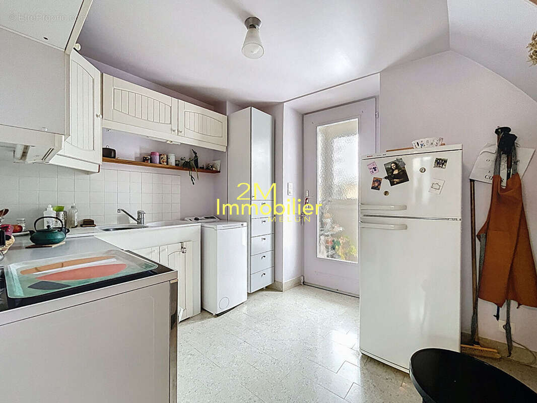 Maison à SAINT-MERY