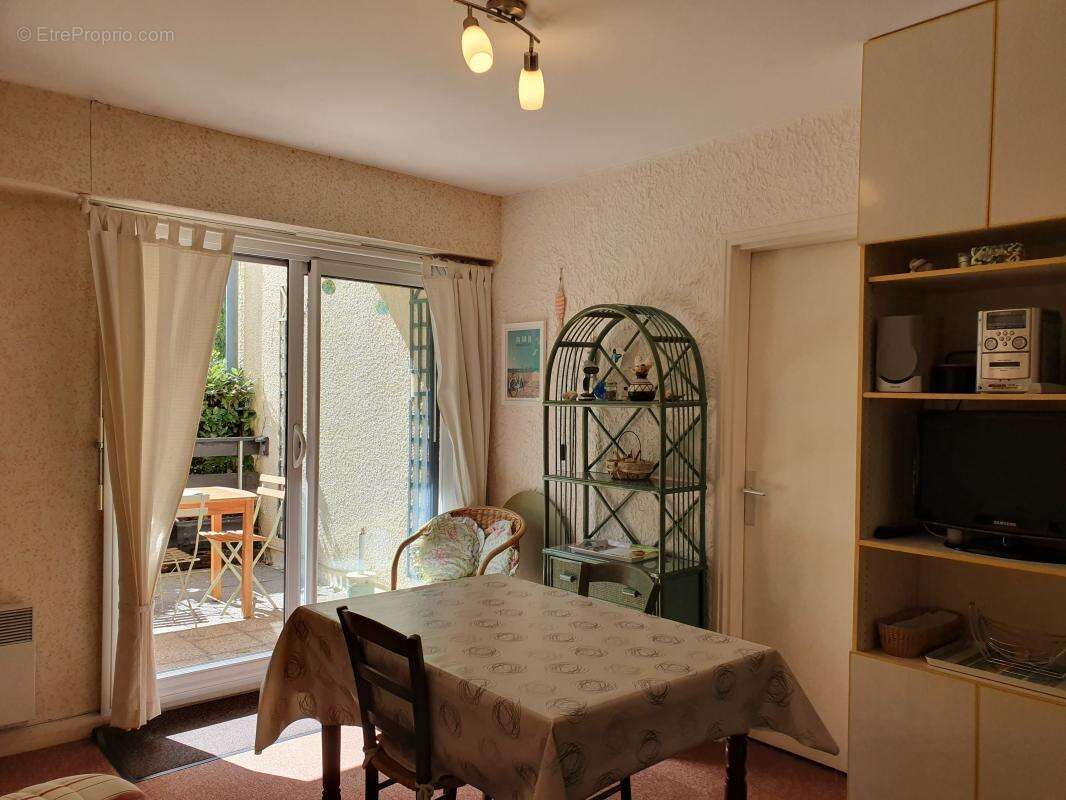 Appartement À Vendre - photo 8