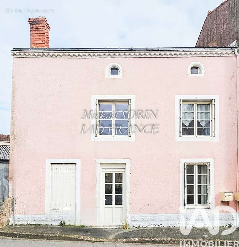 Photo 2 - Maison à CHANTONNAY