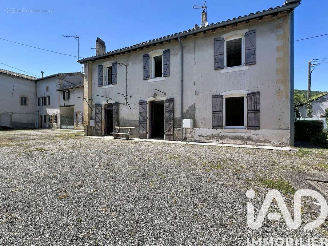 Photo 2 - Maison à SAINT-MARTORY