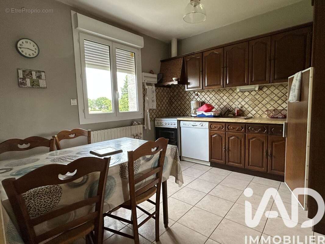 Maison 166 m² à Merdrignac  - photo 5
