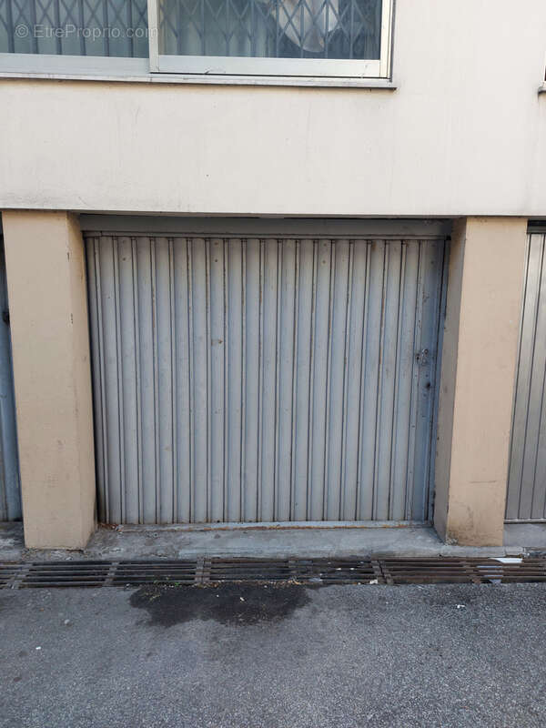 Parking à NICE