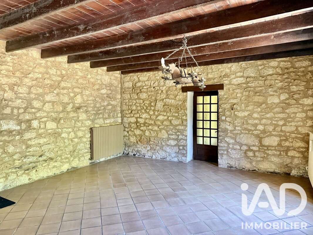 Maison 150 m² à Marquay  - photo 8