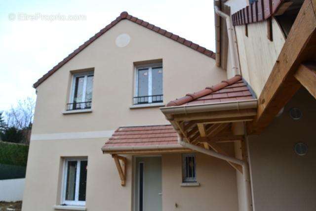 Maison à L&#039;ETANG-LA-VILLE