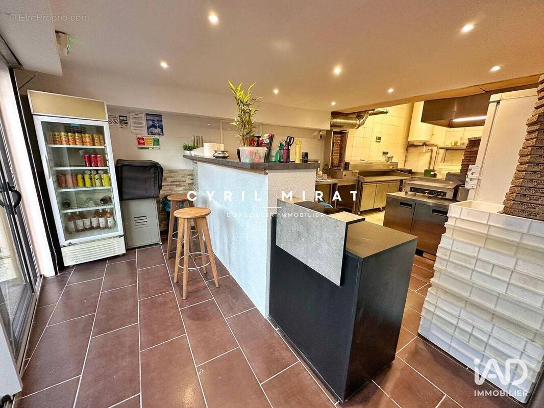 Photo 1 - Commerce à SIX-FOURS-LES-PLAGES