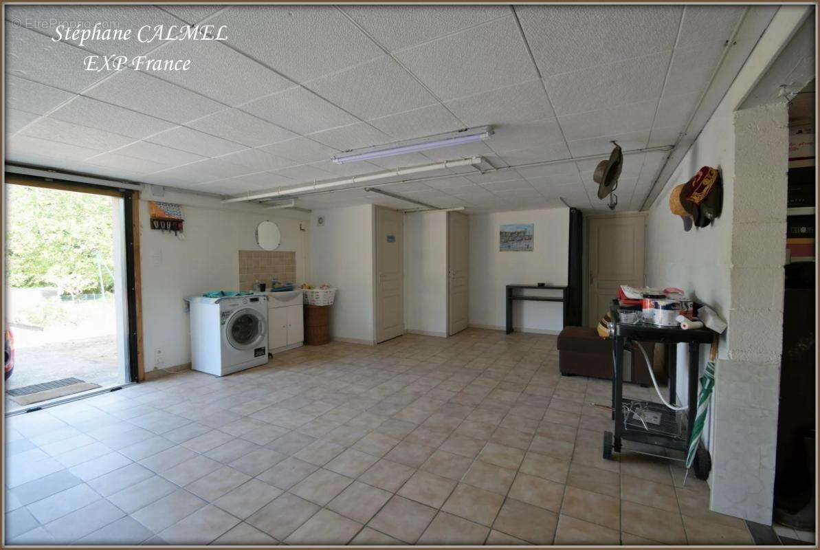 Maison à SAINT-FRONT-DE-PRADOUX