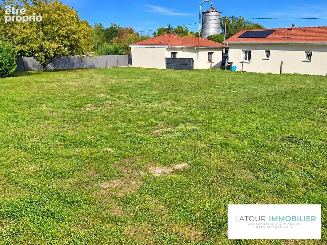 Terrain 760 m² à vendre à Nivolas-Vermelle (38300) - photo 3