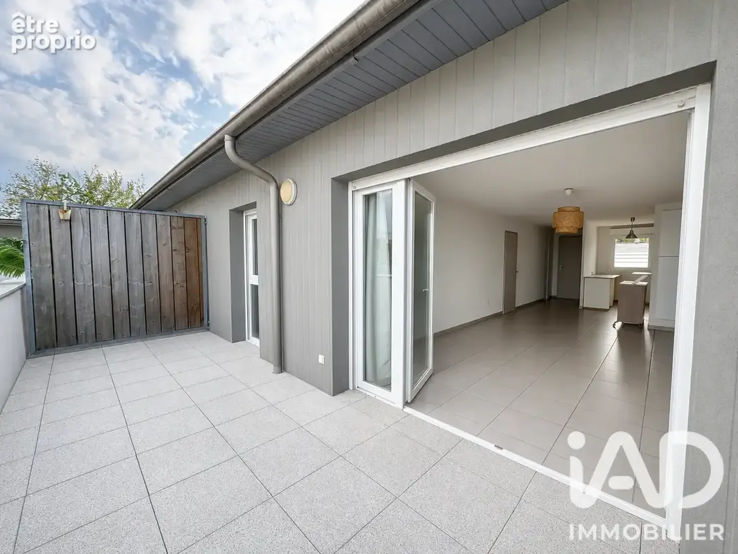 Photo 1 - Appartement à VILLENAVE-D'ORNON