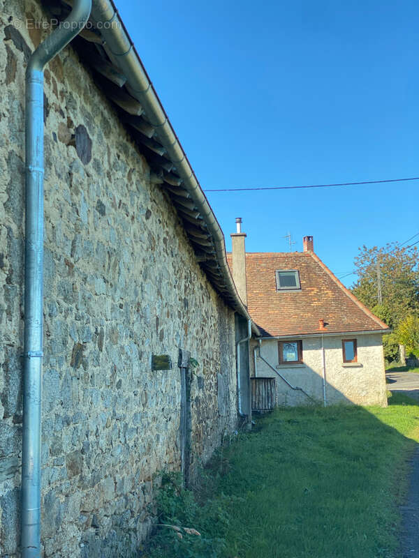 Maison à LA PORCHERIE