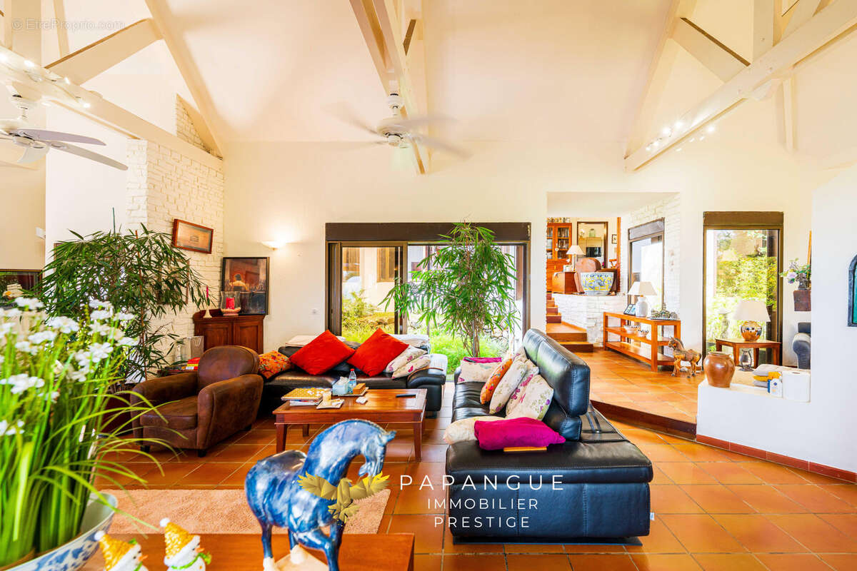 Maison à PETITE-ILE